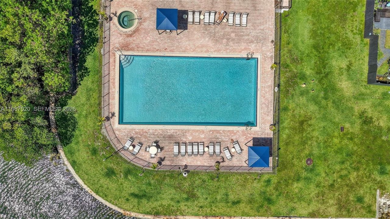 3350 NE 192nd St, Unit 5H-B, Aventura, FL 33180 Photo