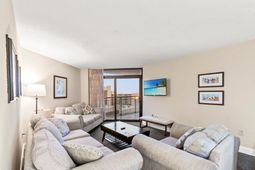 201 74th Ave. N photo 4