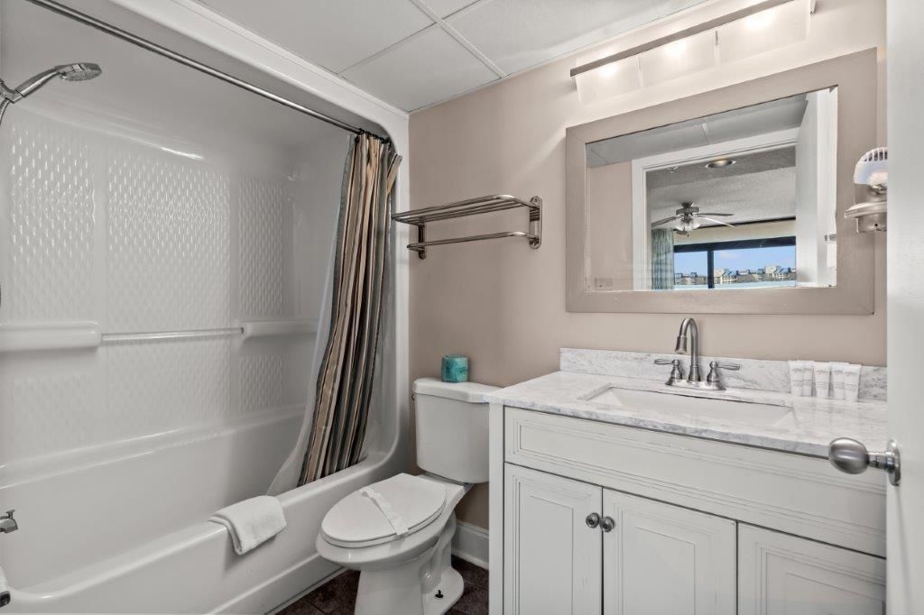 201 74th Ave. N Photo 7