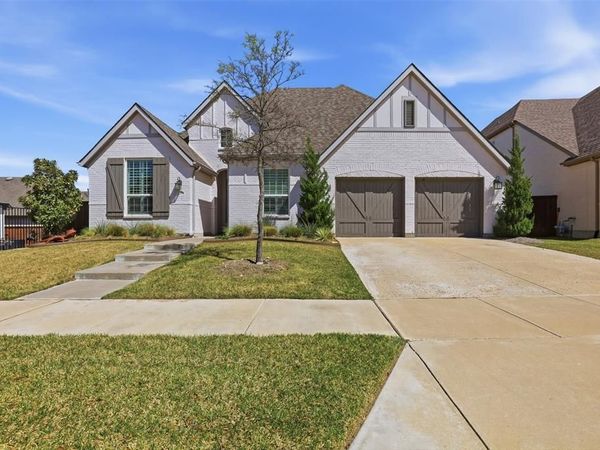 2009 Crescent Street, Fort Worth, TX 76008