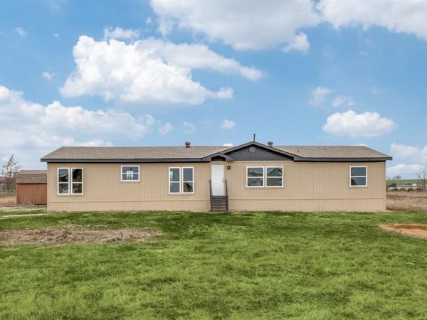 140 Terri Drive, Collinsville, TX 76233