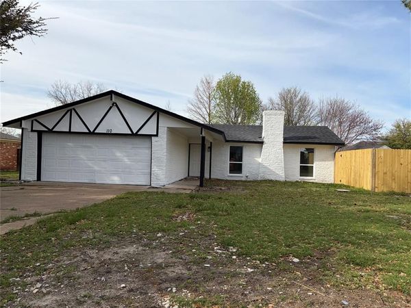 110 Gregory Drive , Heath, TX 75032