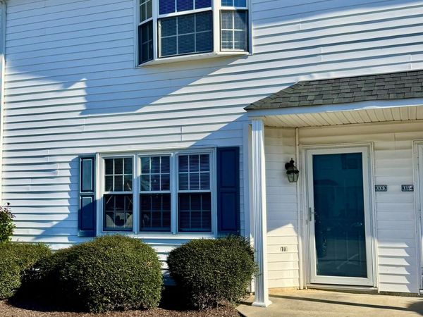 3995 Sterling Pointe Drive , Unit Kkk3, Winterville, NC 28590