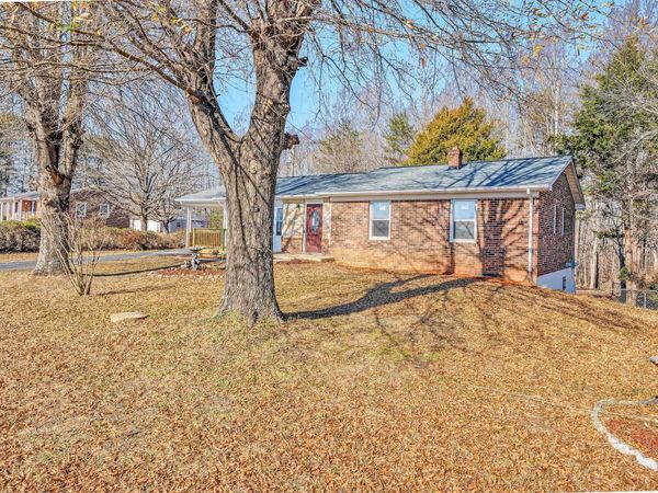 1104 Union Hall School RD , Chatham, VA 24531