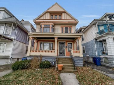 42 Linden Park, Buffalo, NY 14208