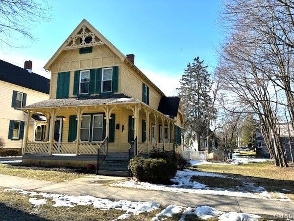 6 Fountain Street , Clinton, NY 13323