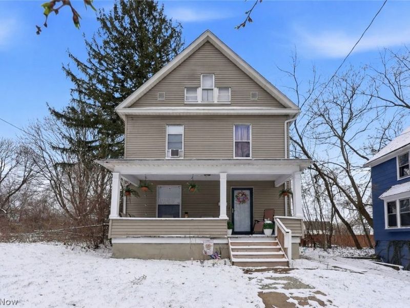 975 Raymond Street , Akron, OH 44307 Photo 1