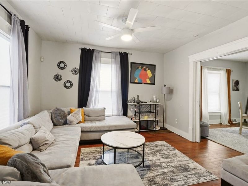 975 Raymond Street , Akron, OH 44307 Photo 8