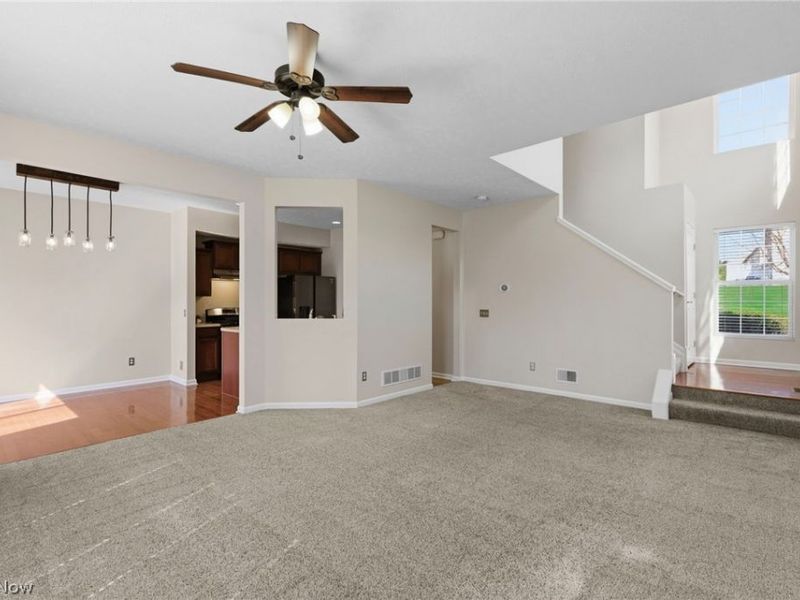 3998 Gardiner Run, Akron, OH 44321 Photo 4