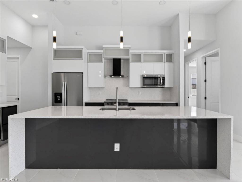 1920 SW 2nd Ter, Cape Coral, FL 33991 Photo