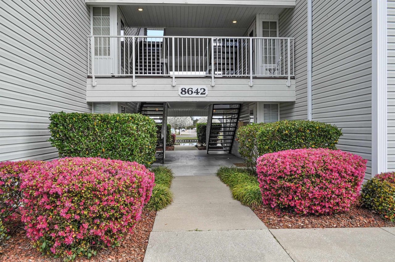 8642 Southbridge Dr.  Photo 11