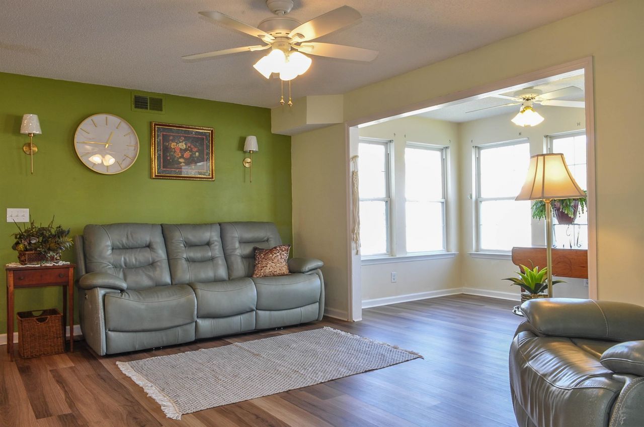 8642 Southbridge Dr.  Photo 15