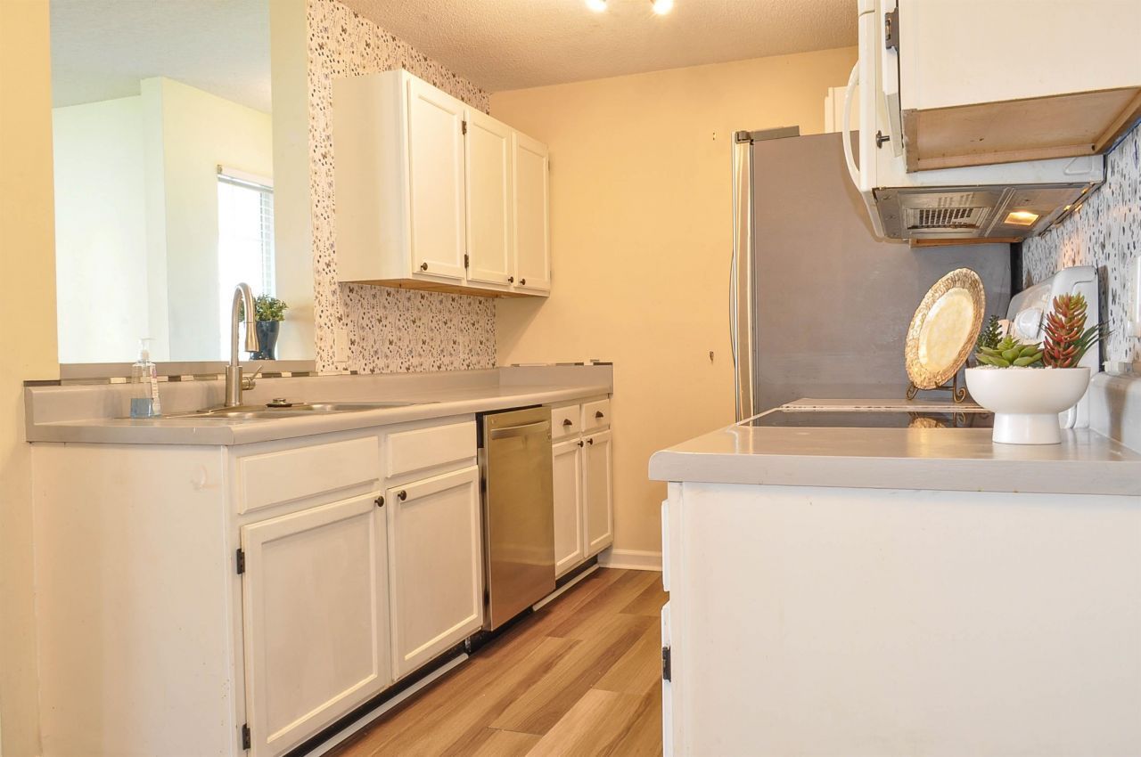 8642 Southbridge Dr.  Photo 24