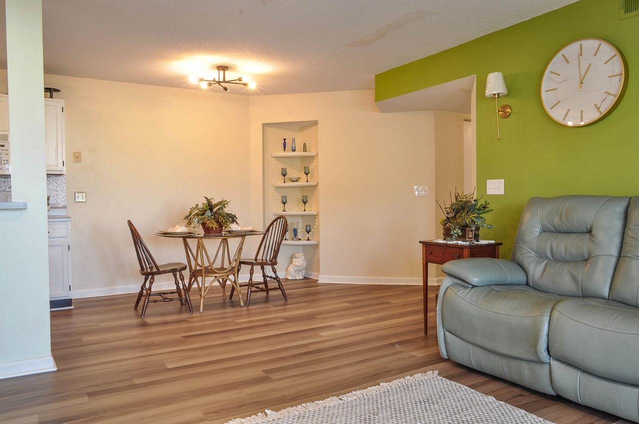 8642 Southbridge Dr.  Photo 27