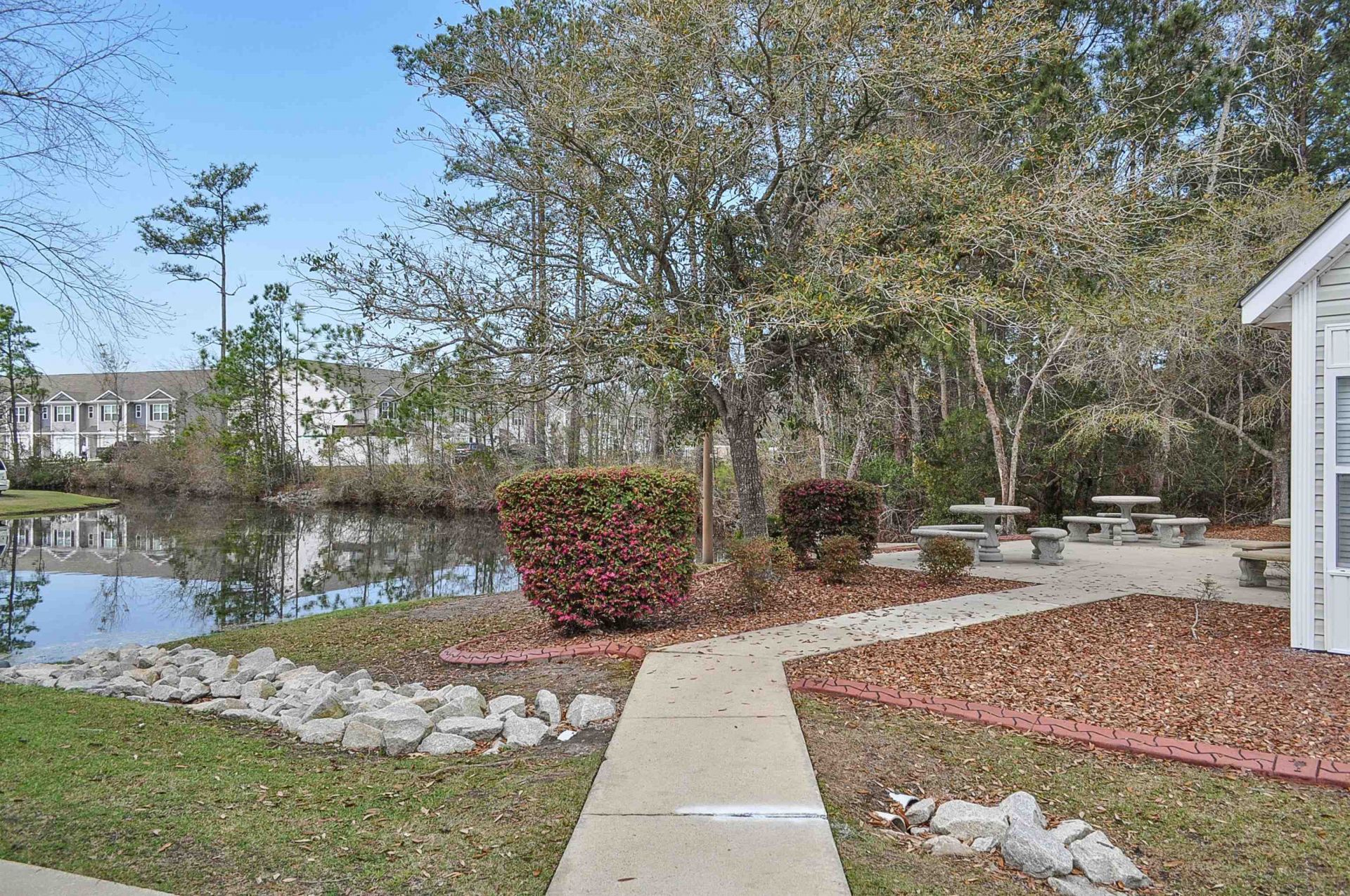 8642 Southbridge Dr. Photo 54