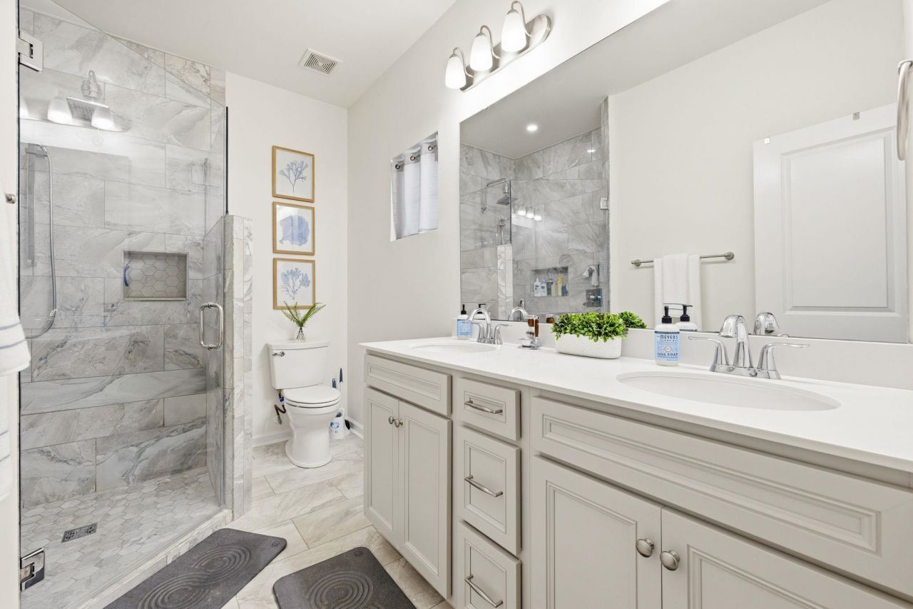 138 Marblehead Ct. Photo 18