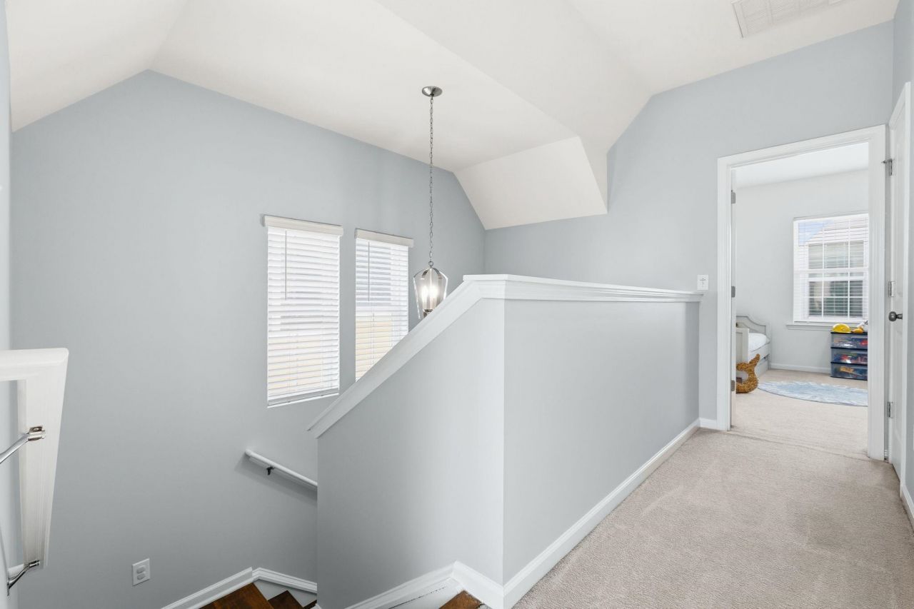 138 Marblehead Ct. Photo 21