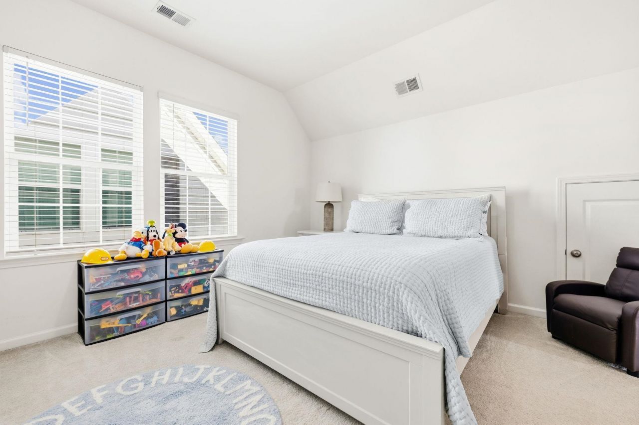 138 Marblehead Ct. Photo 22