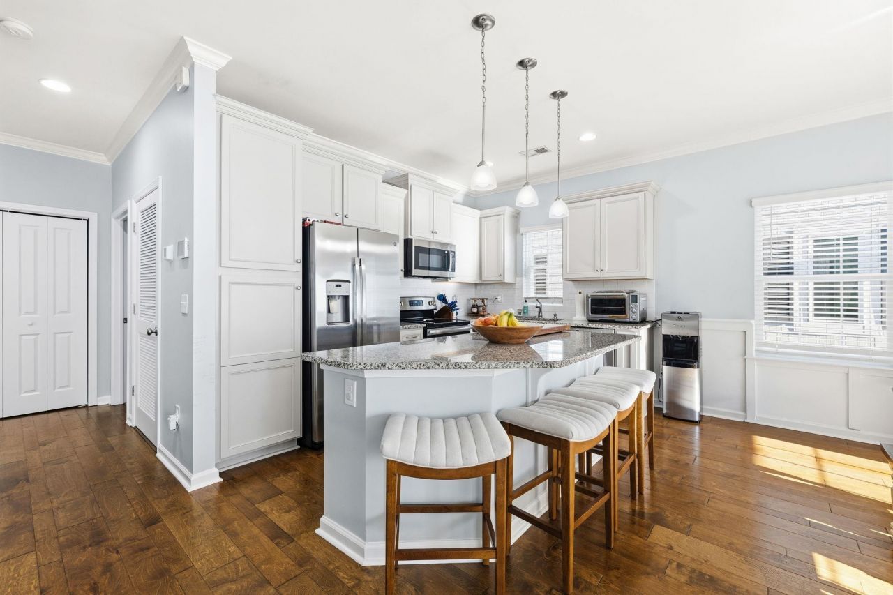 138 Marblehead Ct. Photo 6