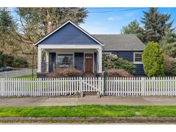 6733 S VIRGINIA AVE, Portland, OR 97219