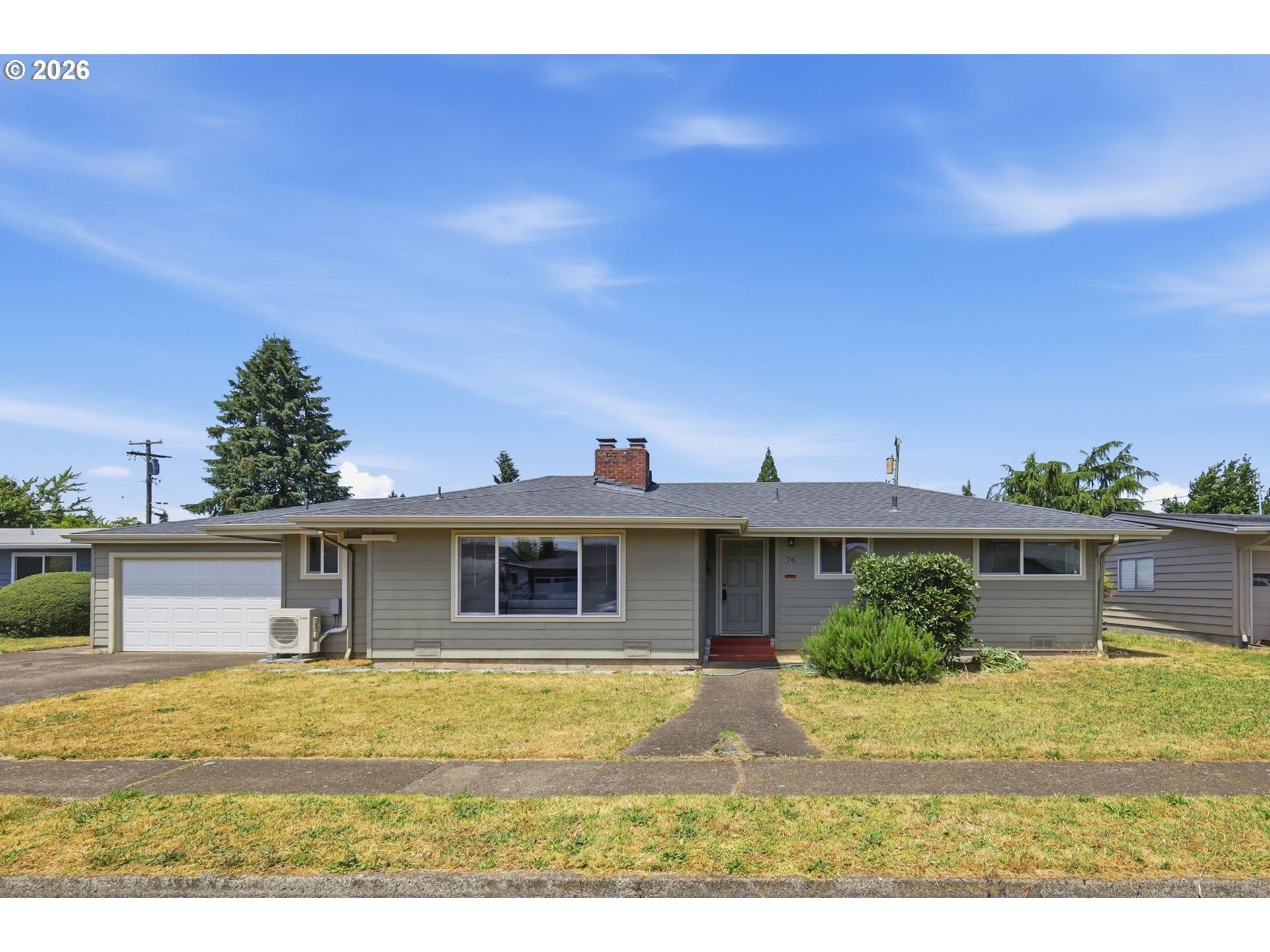 76 Woodlane Dr, Springfield, OR 97477 Main Photo