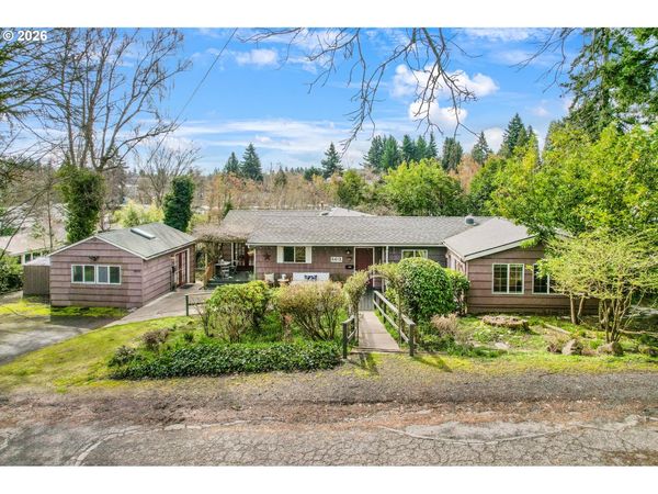 2612 SW MOSS ST, Portland, OR 97219