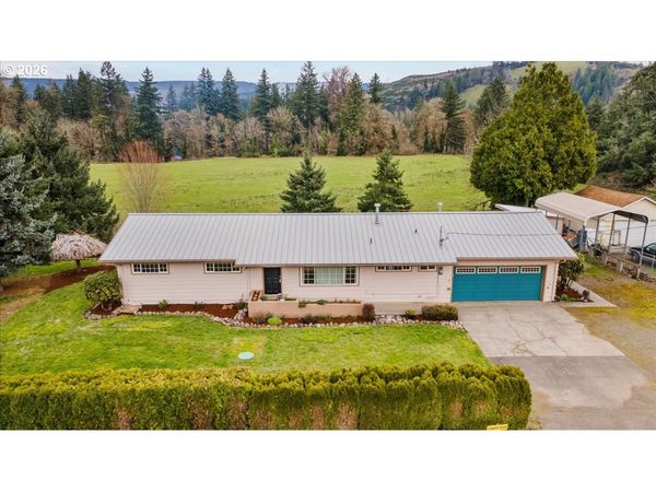 1611 MAIN ST, Lyons, OR 97358