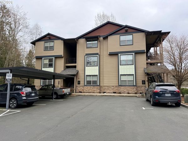 37071 DUBARKO RD, Unit 8, Sandy, OR 97055