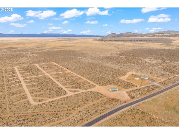 53476 ARROW GAP RD, Silver Lake, OR 97638