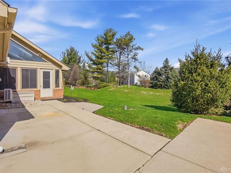 2685 Merrimont Drive, Troy, OH 45373 Photo 36