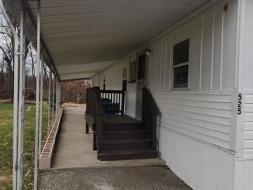 525 Pine Drive, York, PA 17406 Main Photo