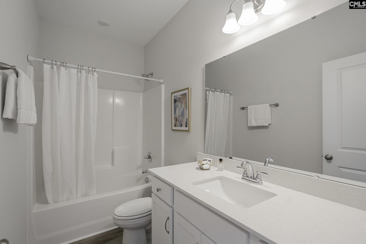 282 Brando Way Photo 10