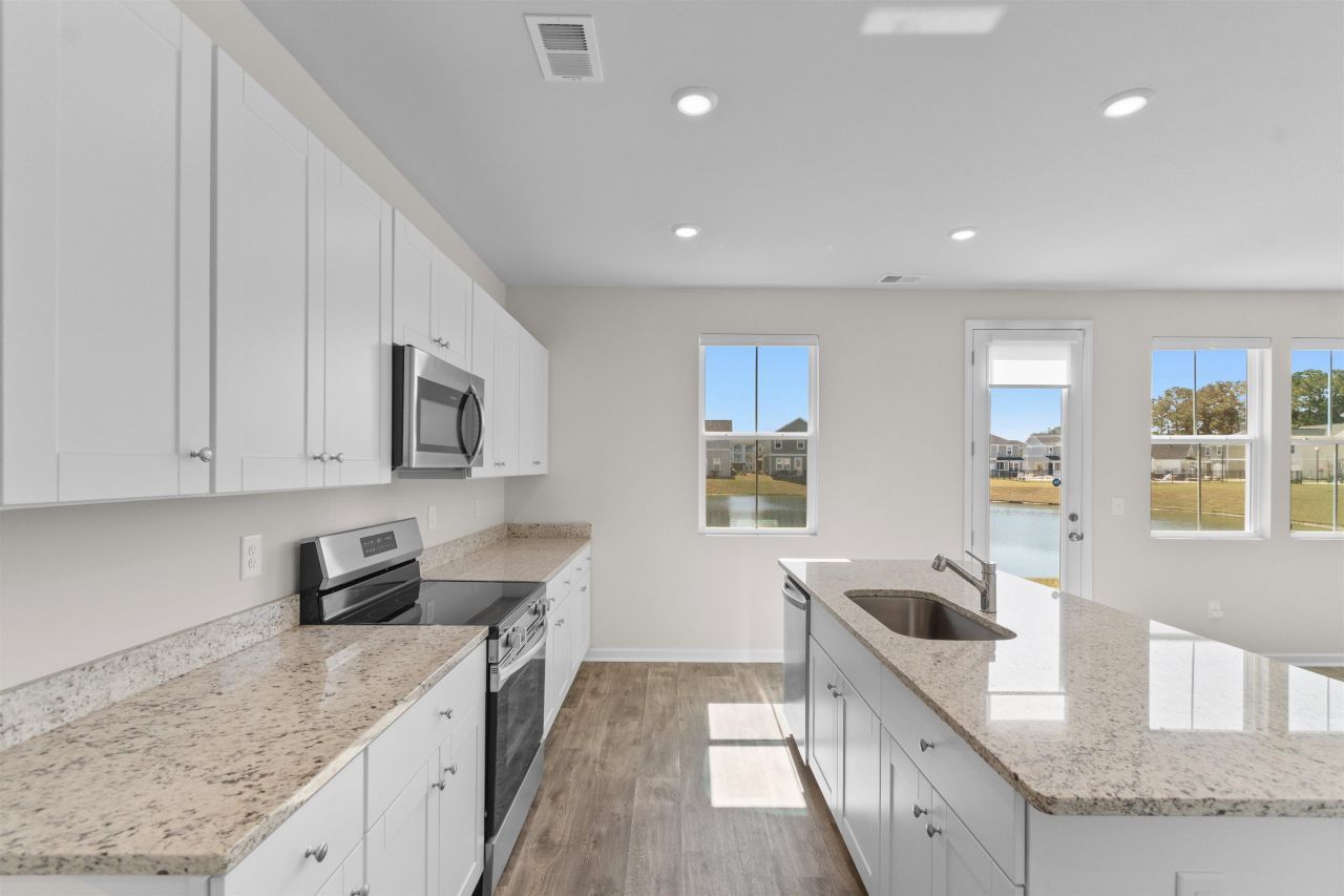 172 Cypress Hollow Dr. Photo 12