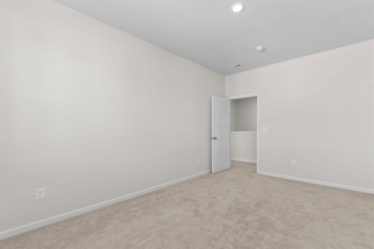 172 Cypress Hollow Dr. Photo 21