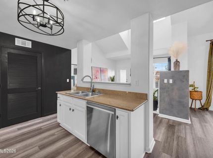 17000 Wedge Parkway, Unit 1722, Reno, NV 89511 Photo