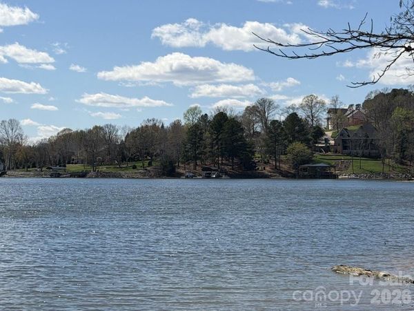 129 Mallard Drive , New London, NC 28127