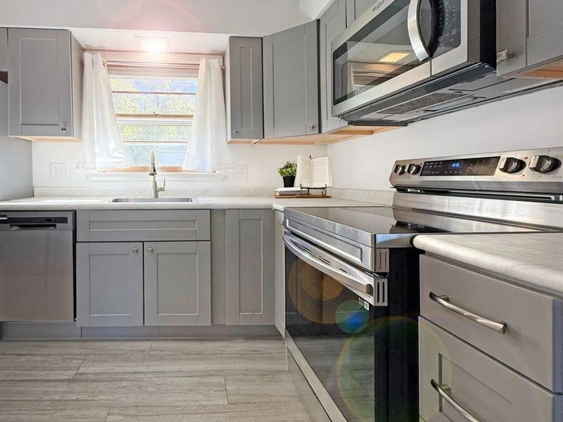 2215 Wellington Road, Middletown, OH 45044 Photo 10