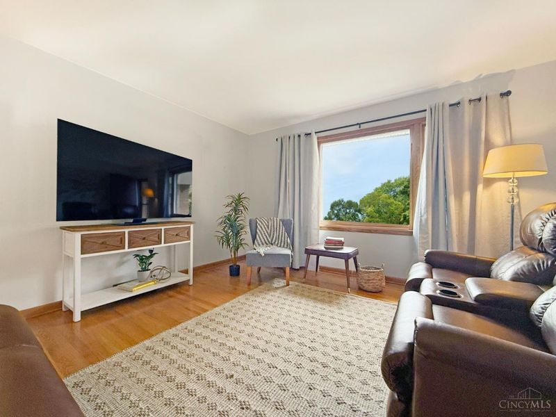 2215 Wellington Road, Middletown, OH 45044 Photo 5