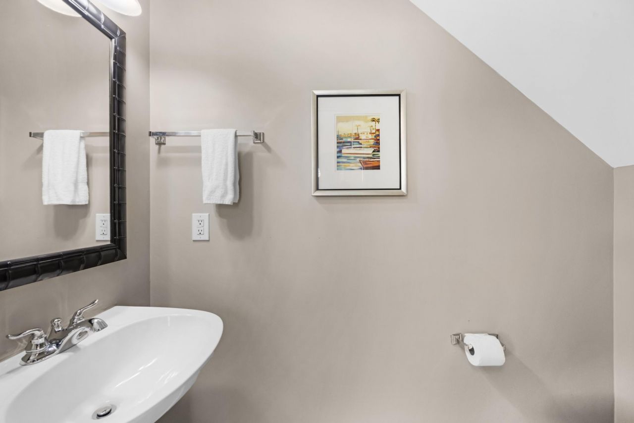 5067 Sunset Village Drive, Duck, FL 33050 Photo