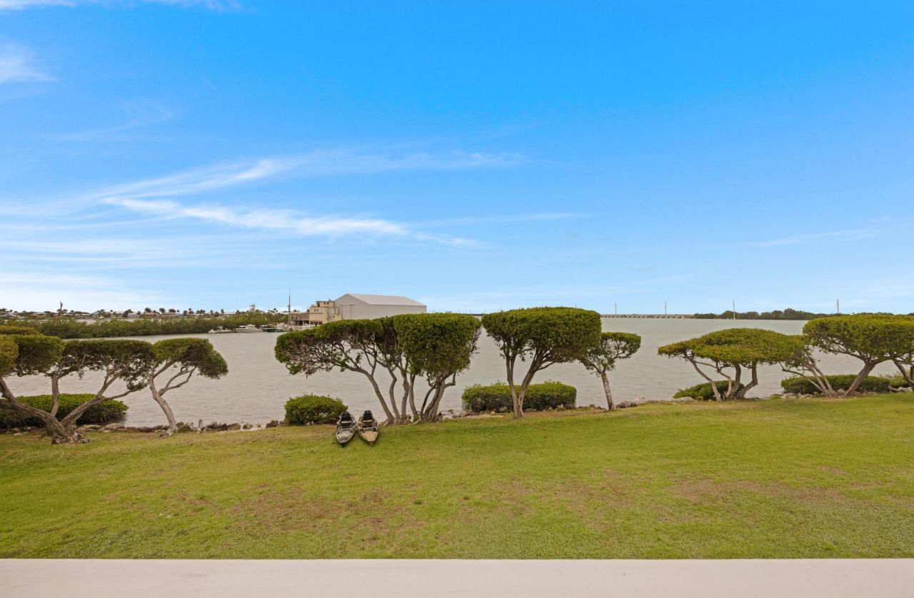 5067 Sunset Village Drive, Duck, FL 33050 Photo