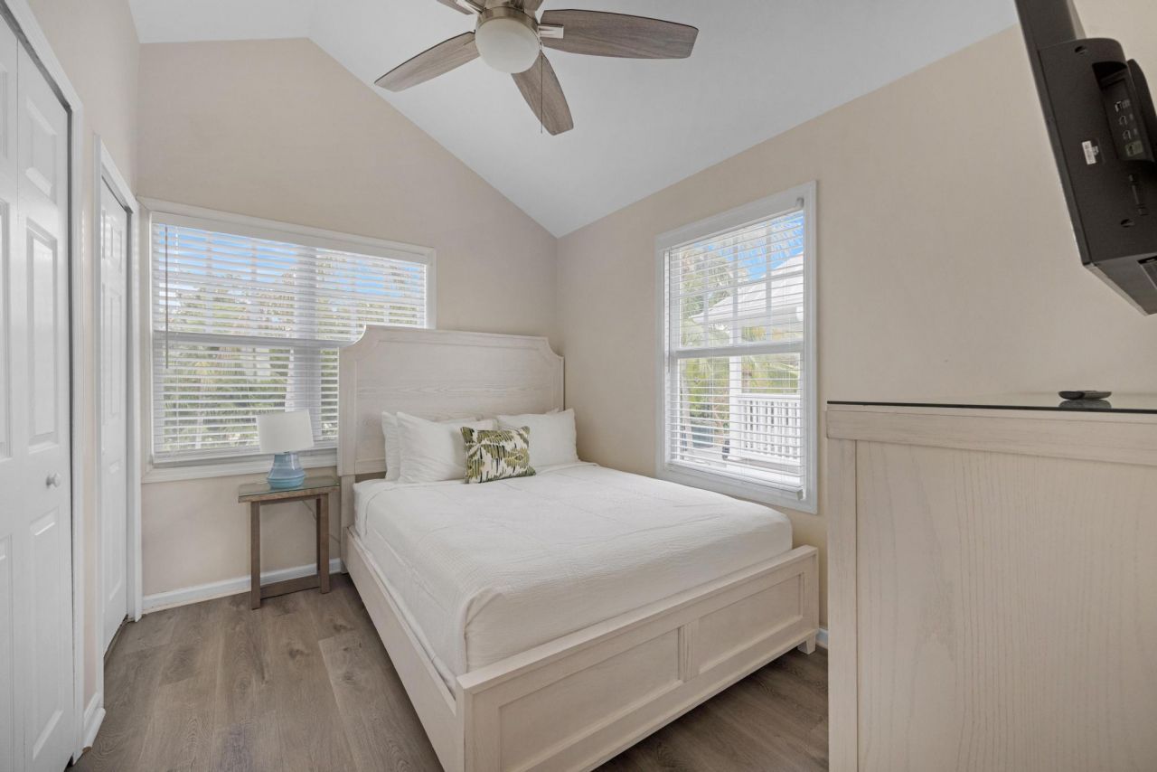 5067 Sunset Village Drive, Duck, FL 33050 Photo