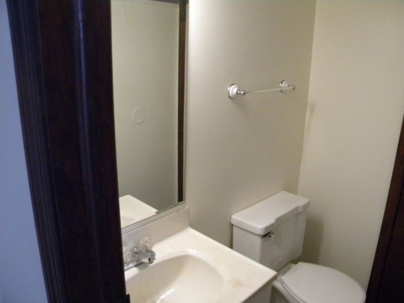 501 Clairbrook Avenue , Unit JG8, Columbus, OH 43228 Photo 12