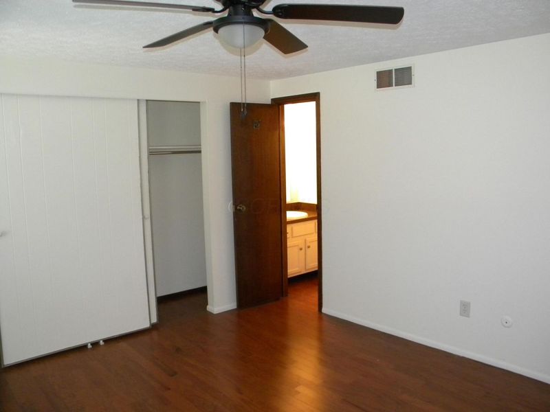 501 Clairbrook Avenue , Unit JG8, Columbus, OH 43228 Photo 20