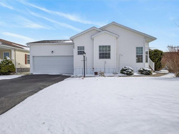 6289 Lambert Street , Victor, NY 14564