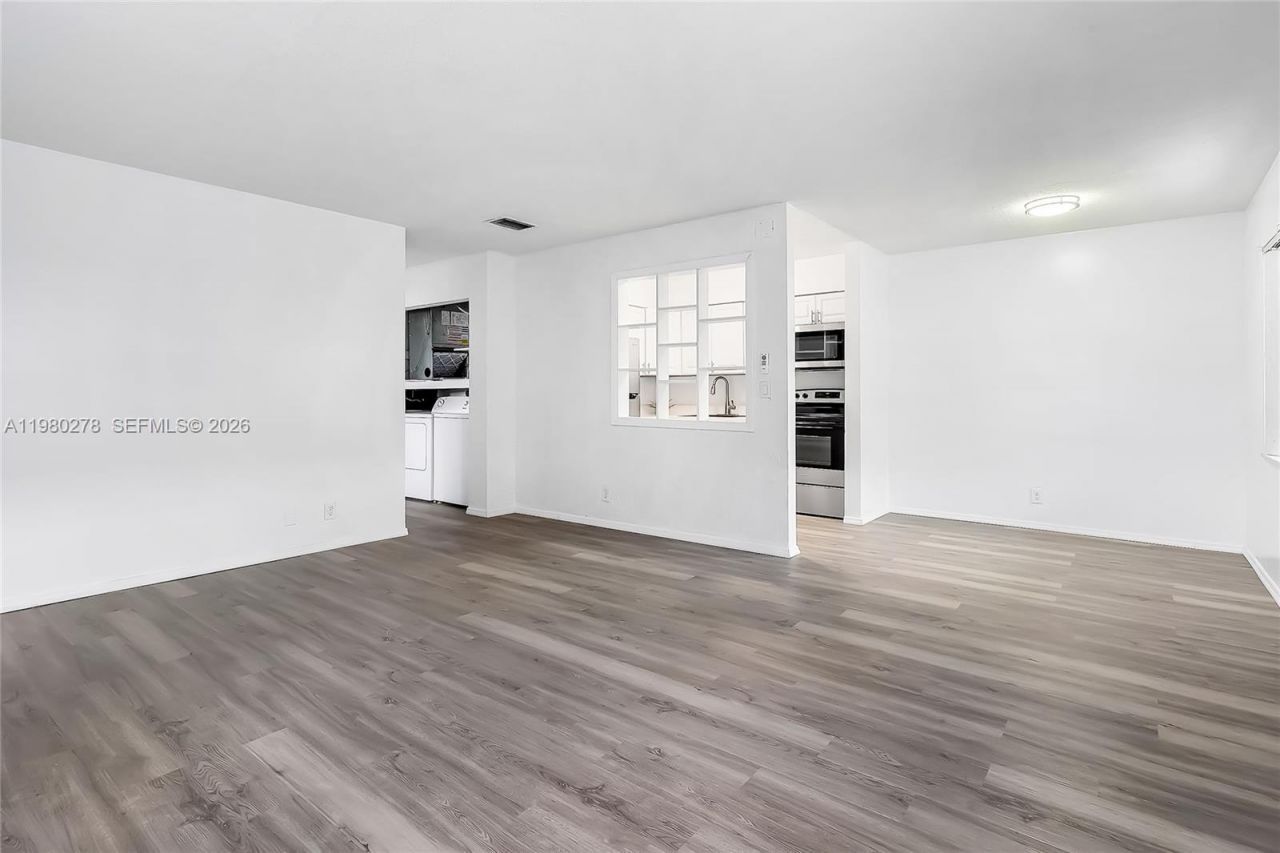 2327 NW 52nd Ct , Unit 2327, Fort Lauderdale, FL 33309 Photo