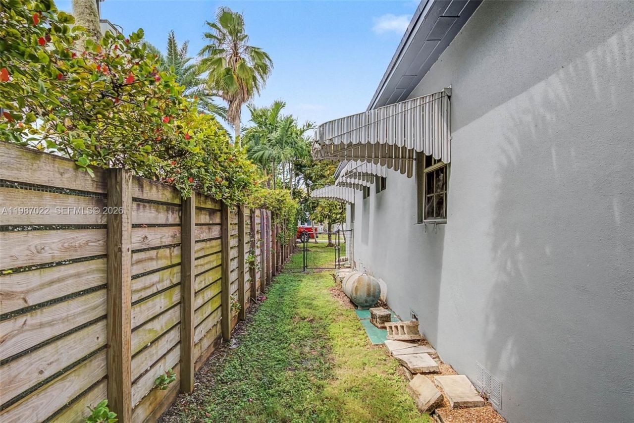 7601 SW 59th Ct , South Miami, FL 33143 Photo