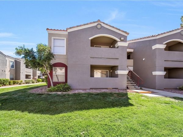 5055 W Hacienda Avenue, Unit 2019, Las Vegas, NV 89118