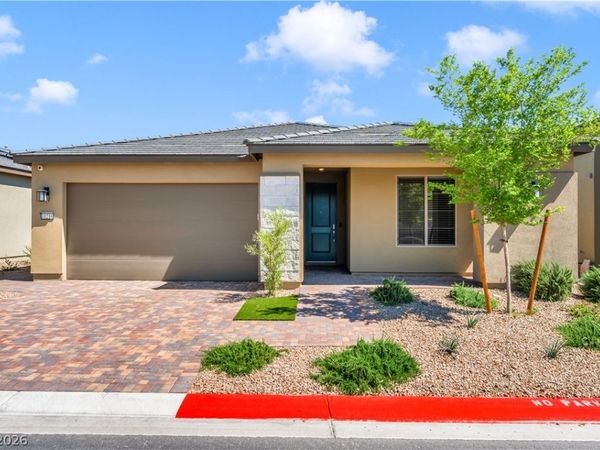 10216 Chrysolite Place, Las Vegas, NV 89143