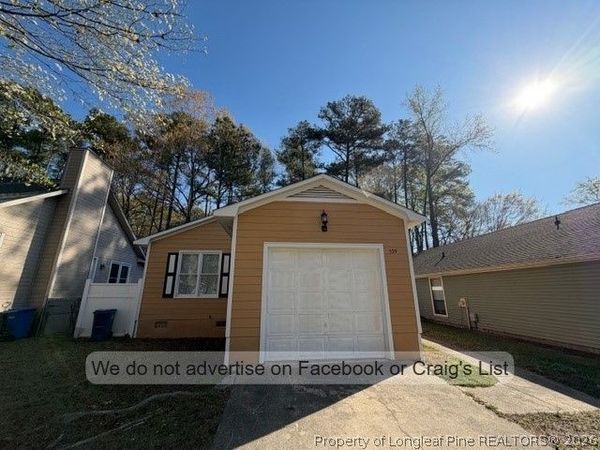 539 Crooked Creek Court , Fayetteville, NC 28301