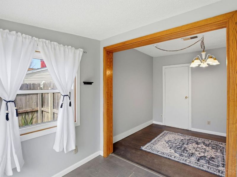 635 Carefree Drive, Union Twp, OH 45244 Photo 16